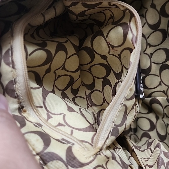 Coach Kristi Siganature Ott Hobo Bag Tan and Black Shoulder Bag - Picture 11 of 16